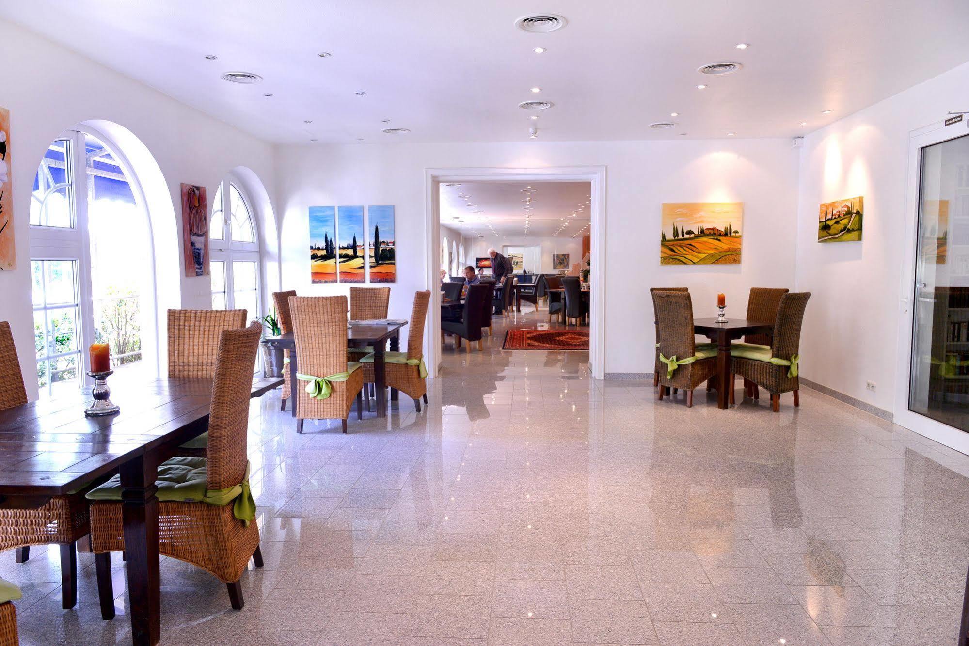 Alpha Hotel Garni Дитценбах Экстерьер фото