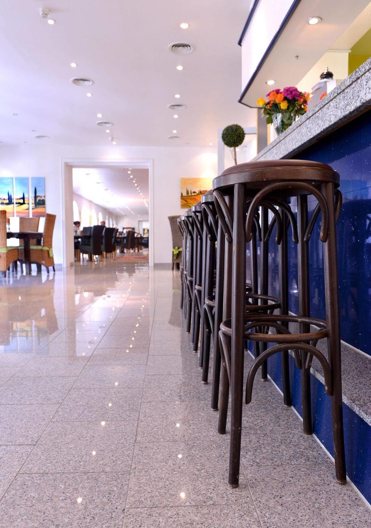 Alpha Hotel Garni Дитценбах Экстерьер фото