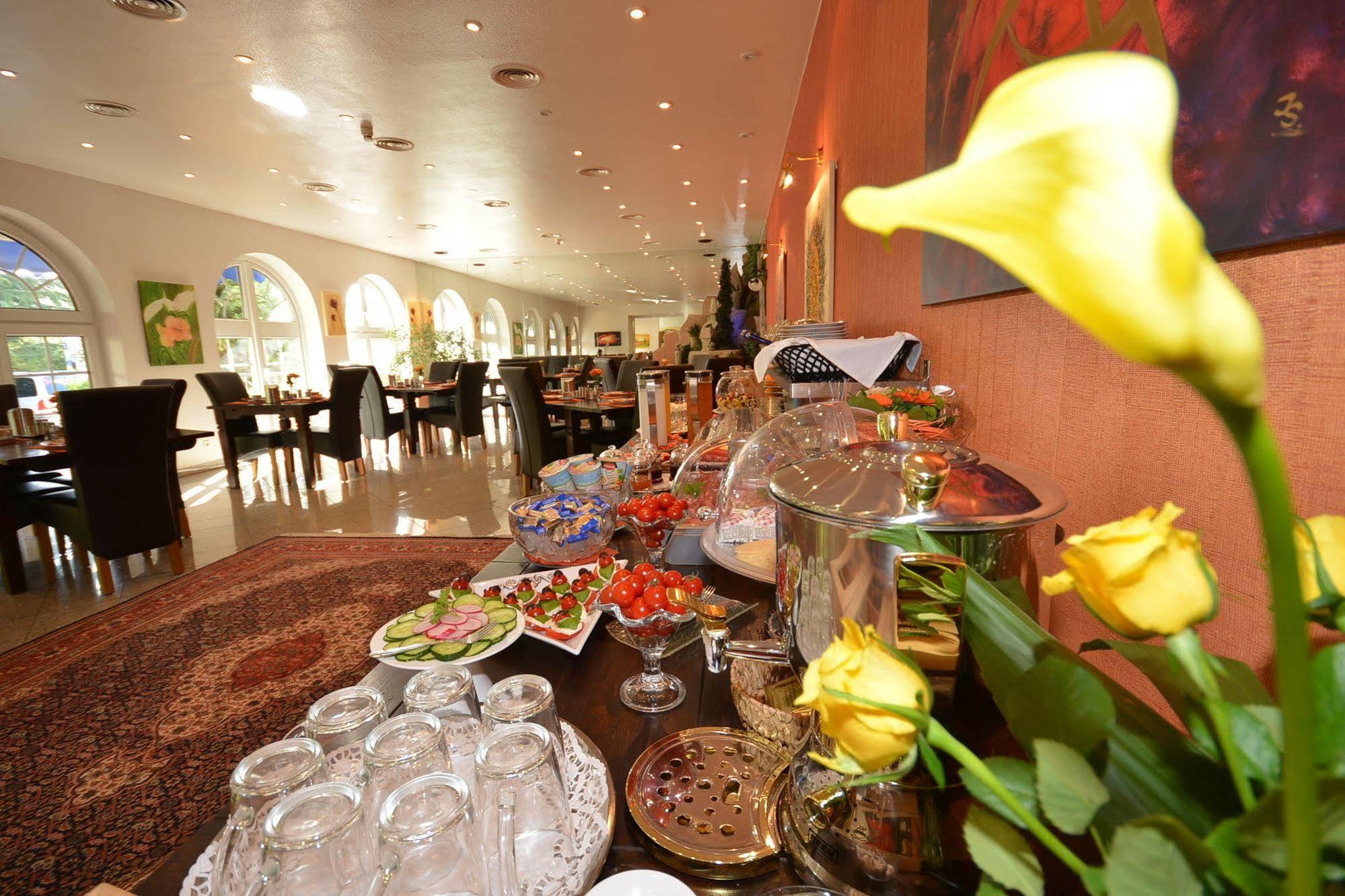 Alpha Hotel Garni Дитценбах Экстерьер фото